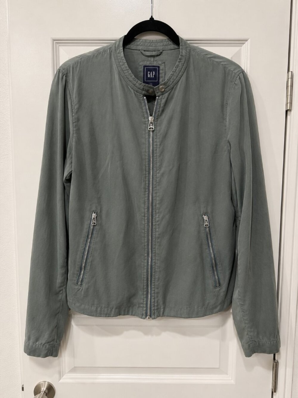 GAP Sage Green Lightweight Moto Jacket – Size Large
